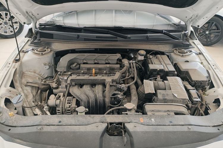 Used Hyundai Elantra 2023 1.5L CVT LUX Prestige Edition Engine Bay