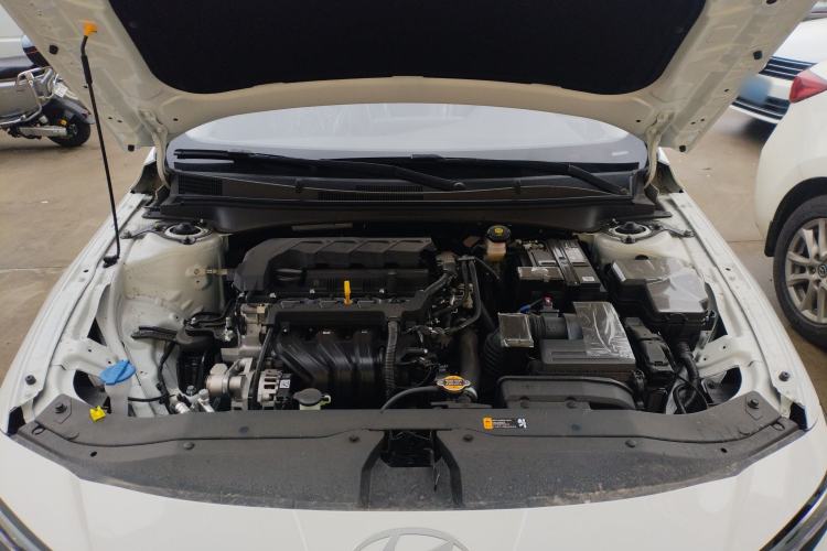 Used Hyundai Elantra 2023 1.5L CVT GLX Elite Edition Engine Bay