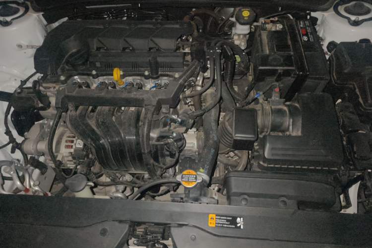 Used Hyundai Elantra 2023 1.5L CVT LUX Prestige Edition Engine Bay