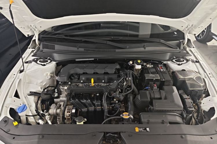 Used Hyundai Elantra 2023 1.5L CVT GLX Elite Edition Engine Bay