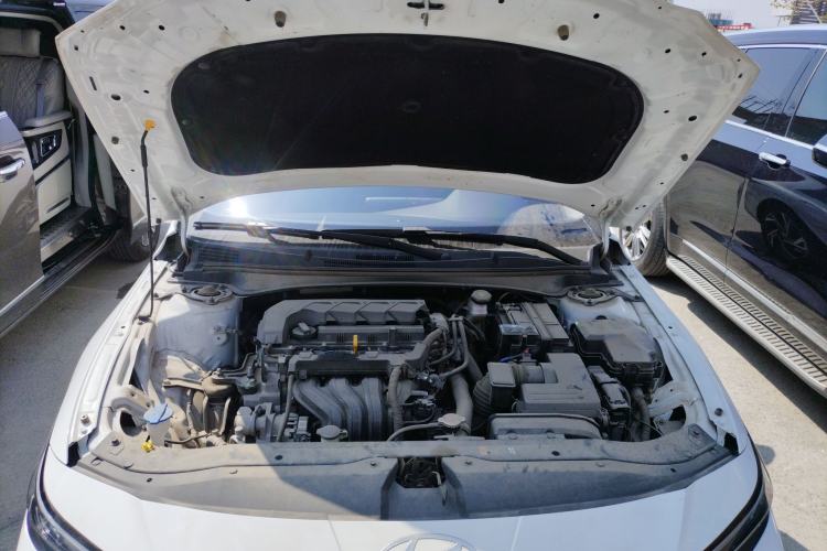 Used Hyundai Elantra 2023 1.5L CVT GLX Elite Edition Engine Bay