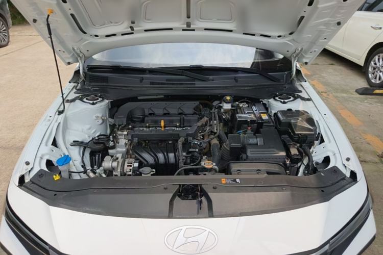 Used Hyundai Elantra 2023 1.5L CVT GLS Leading Edition Engine Bay