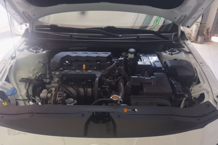 Used Hyundai Elantra 2023 1.5L CVT LUX Prestige Edition Engine Bay