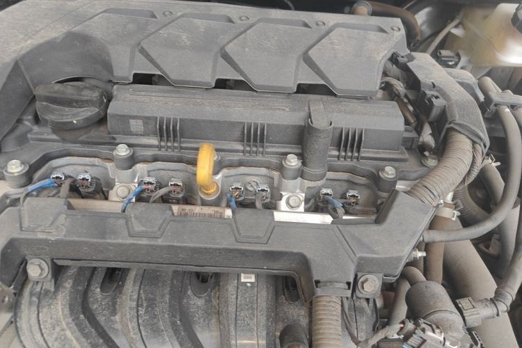 Used Hyundai Elantra 2023 1.5L CVT GLX Elite Edition Engine Bay