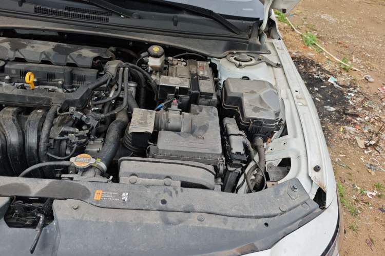 Used Hyundai Elantra 2023 1.5L CVT GLX Elite Edition Engine Bay Left