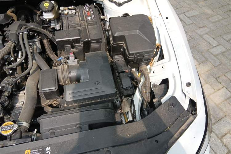 Used Hyundai Elantra 2023 1.5L CVT GLS Leading Edition Engine Bay Left