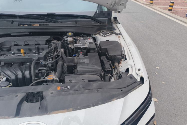 Used Hyundai Elantra 2023 1.5L CVT GLX Elite Edition Engine Bay Left