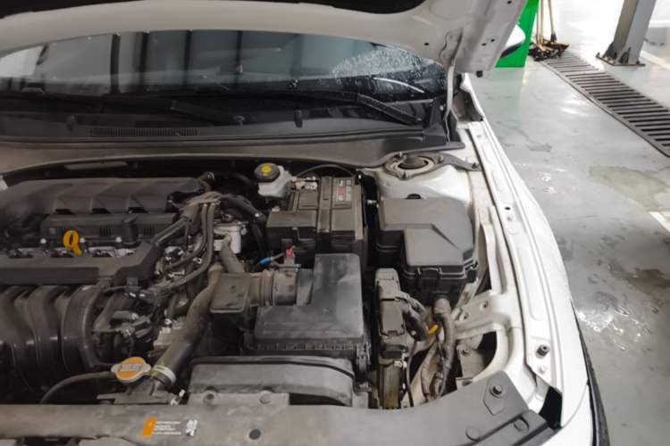 Used Hyundai Elantra 2023 1.5L CVT GLX Elite Edition Engine Bay Left