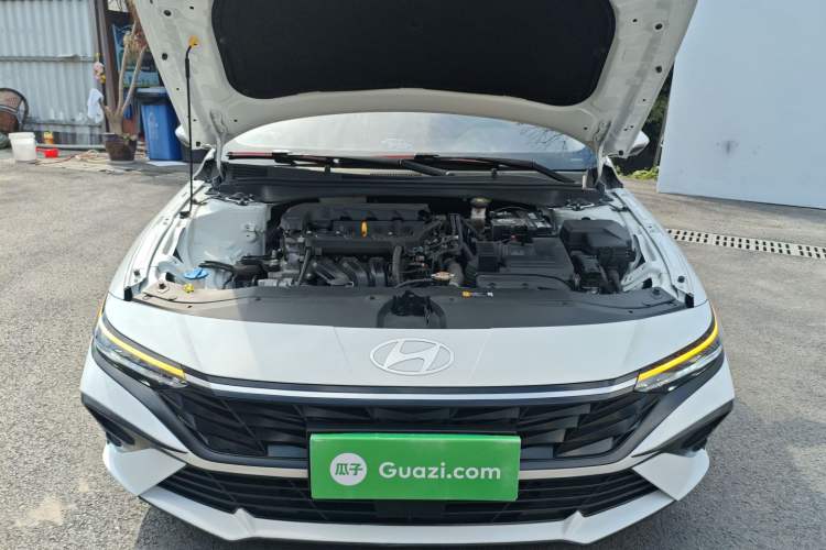 Used Hyundai Elantra 2023 1.5L CVT LUX Prestige Edition Engine Bay
