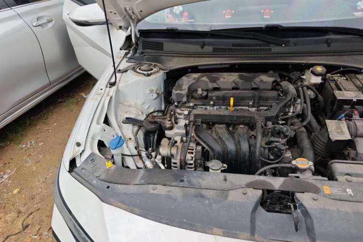 Used Hyundai Elantra 2023 1.5L CVT GLX Elite Edition Engine Bay Right