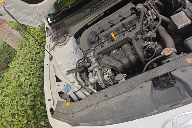 Used Hyundai Elantra 2023 1.5L CVT GLX Elite Edition Engine Bay Right