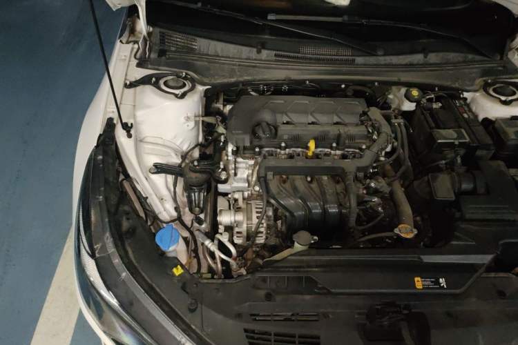 Used Hyundai Elantra 2023 1.5L CVT GLX Elite Edition Engine Bay Right