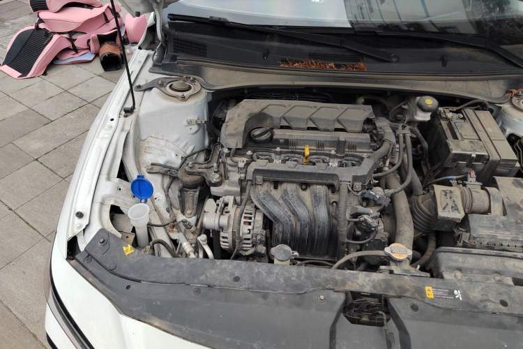 Used Hyundai Elantra 2023 1.5L CVT GLX Elite Edition Engine Bay Right