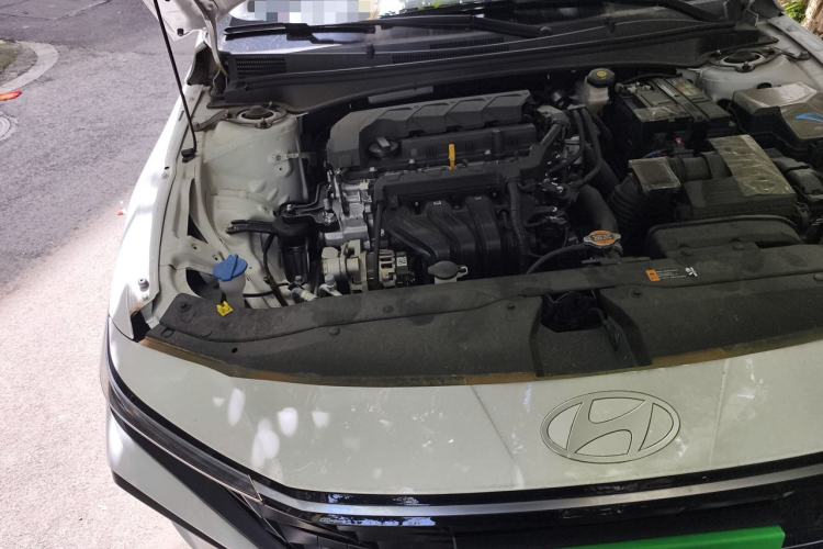 Used Hyundai Elantra 2023 1.5L CVT GLX Elite Edition Engine Bay Right
