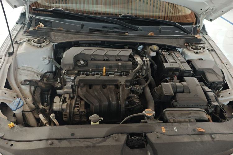 Used Hyundai Elantra 2023 1.5L CVT LUX Prestige Edition Engine Bay