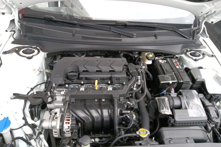 Used Hyundai Elantra 2023 1.5L CVT GLX Elite Edition Engine Bay