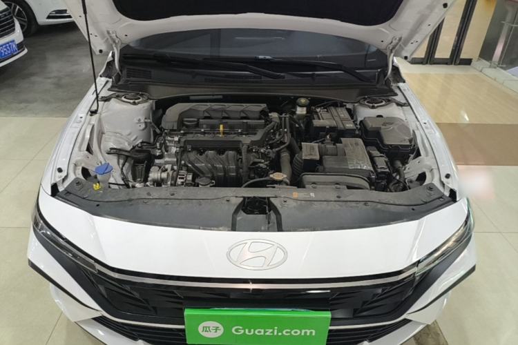 Used Hyundai Elantra 2023 1.5L CVT GLX Elite Edition Engine Bay