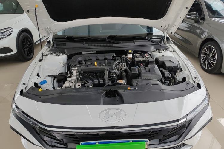 Used Hyundai Elantra 2023 1.5L CVT GLX Elite Edition Engine Bay