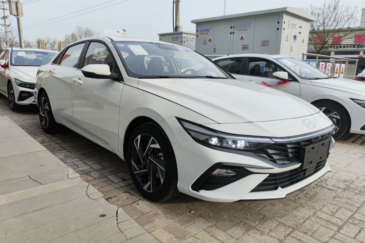 Used Hyundai Elantra 2023 1.5L CVT GLX Elite Edition Exterior 1
