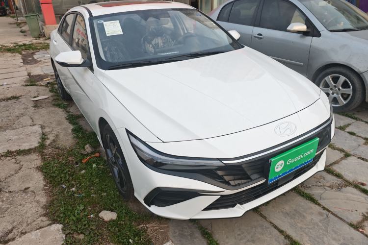 Used Hyundai Elantra 2023 1.5L CVT LUX Prestige Edition Exterior 1