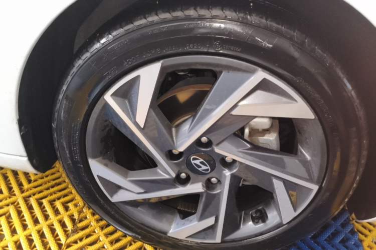 Used Hyundai Elantra 2023 1.5L CVT GLX Elite Edition Exterior 1