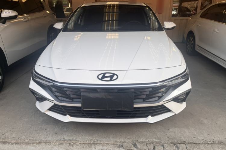 Used Hyundai Elantra 2023 1.5L CVT GLX Elite Edition Exterior 1