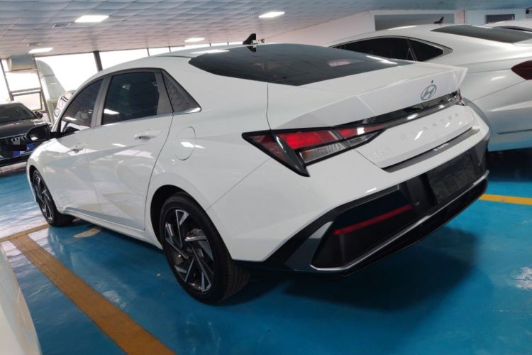 Used Hyundai Elantra 2023 1.5L CVT GLX Elite Edition Exterior 2