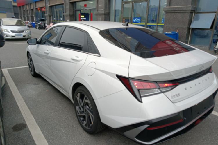 Used Hyundai Elantra 2023 1.5L CVT GLX Elite Edition Exterior 2