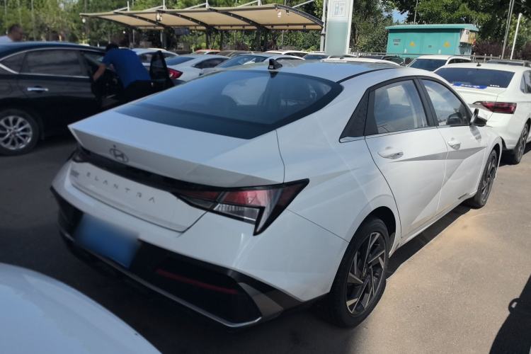 Used Hyundai Elantra 2023 1.5L CVT GLX Elite Edition Exterior 3