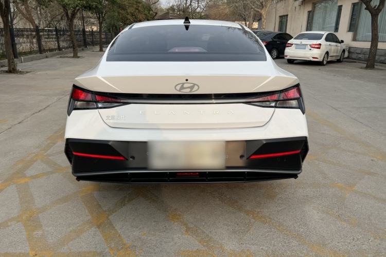 Used Hyundai Elantra 2023 1.5L CVT GLX Elite Edition Exterior 4