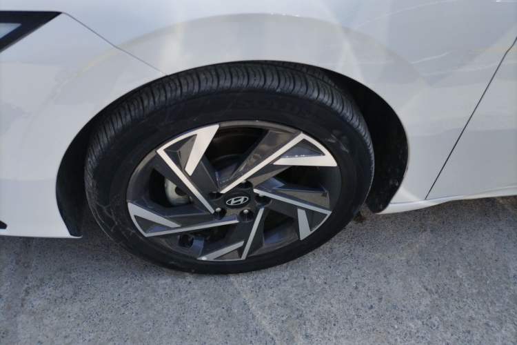 Used Hyundai Elantra 2023 1.5L CVT GLX Elite Edition Exterior 4