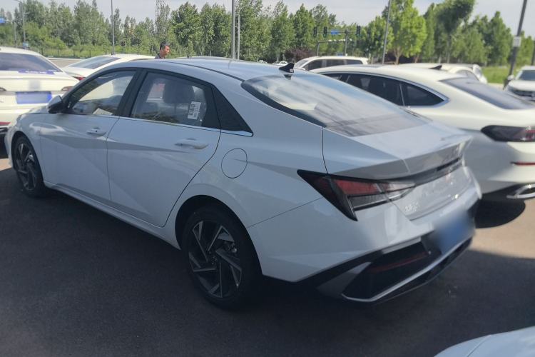 Used Hyundai Elantra 2023 1.5L CVT GLX Elite Edition Exterior 4