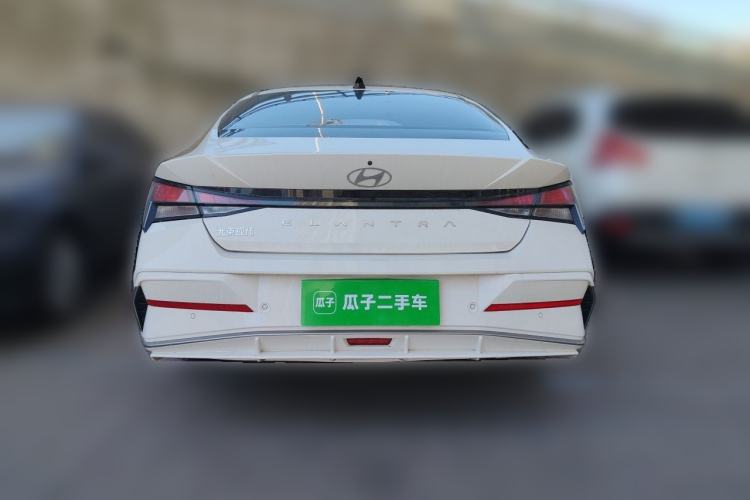 Used Hyundai Elantra 2023 1.5L CVT GLX Elite Edition Exterior 4