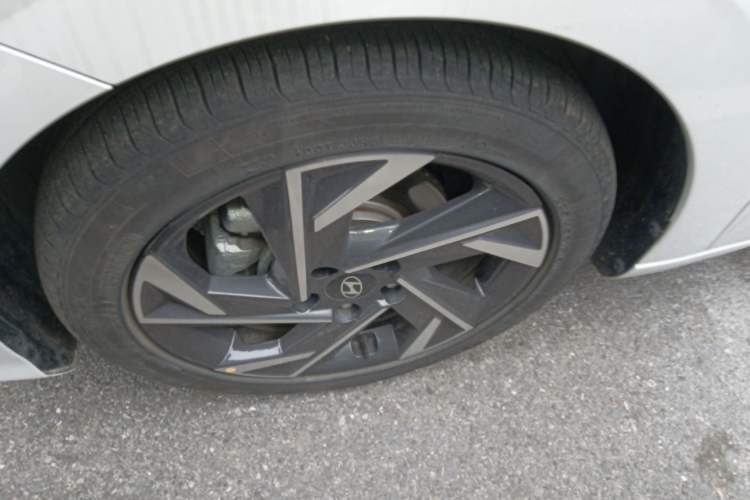 Used Hyundai Elantra 2023 1.5L CVT GLX Elite Edition Exterior 4