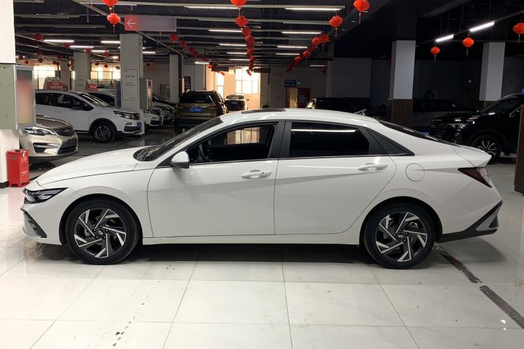 Used Hyundai Elantra 2023 1.5L CVT GLX Elite Edition Exterior 5