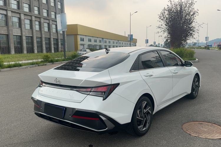 Used Hyundai Elantra 2023 1.5L CVT GLX Elite Edition Exterior 5