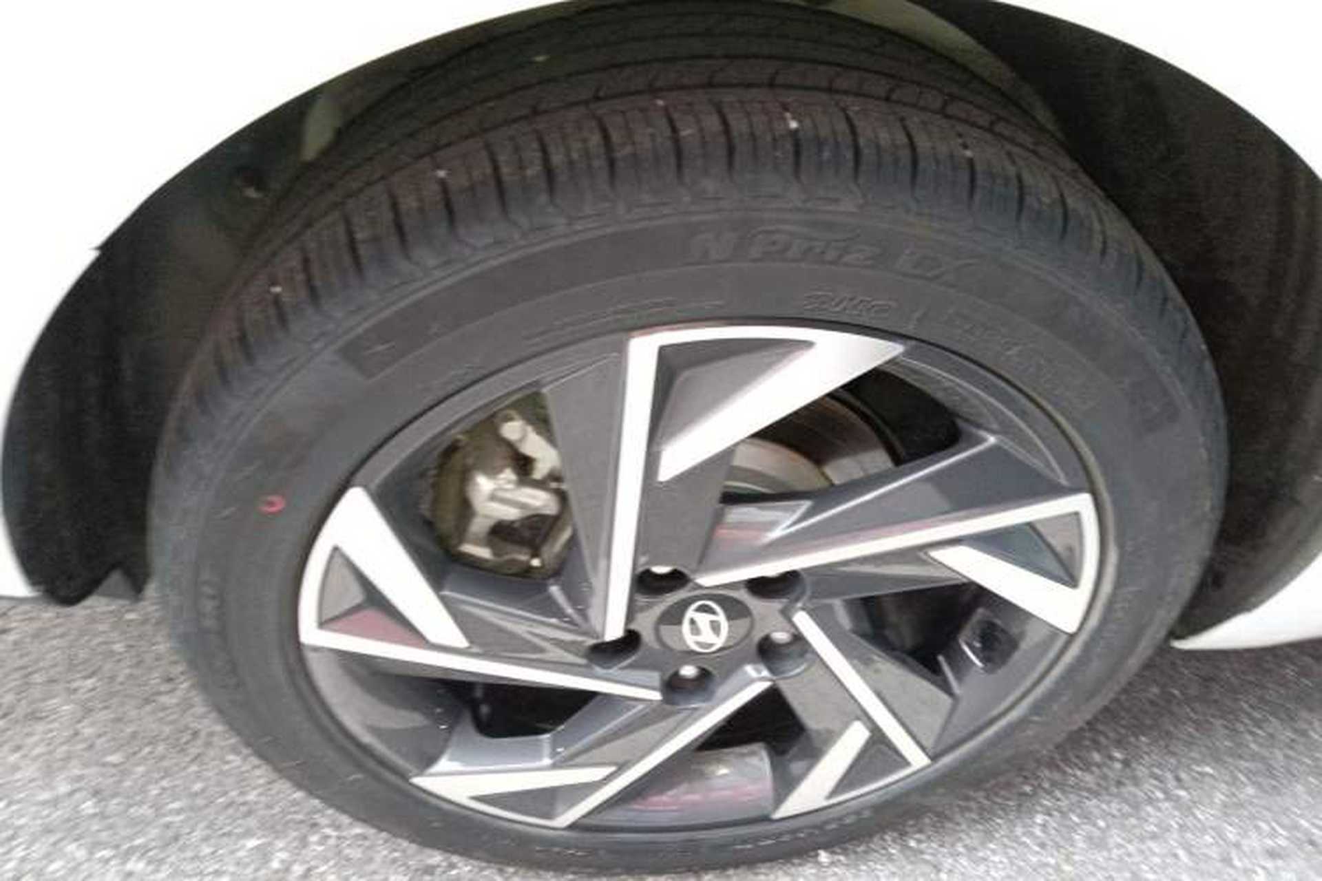 Used Hyundai Elantra 2023 1.5L CVT GLX Elite Edition Exterior 5
