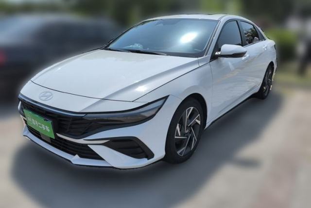 Used Hyundai Elantra 2023 1.5L CVT LUX Prestige Edition