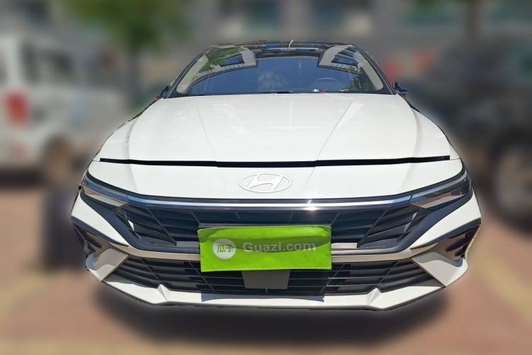 Used Hyundai Elantra 2023 1.5L CVT LUX Prestige Edition Front