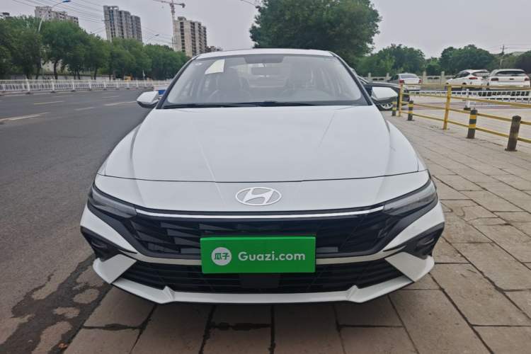 Used Hyundai Elantra 2023 1.5L CVT GLX Elite Edition Front
