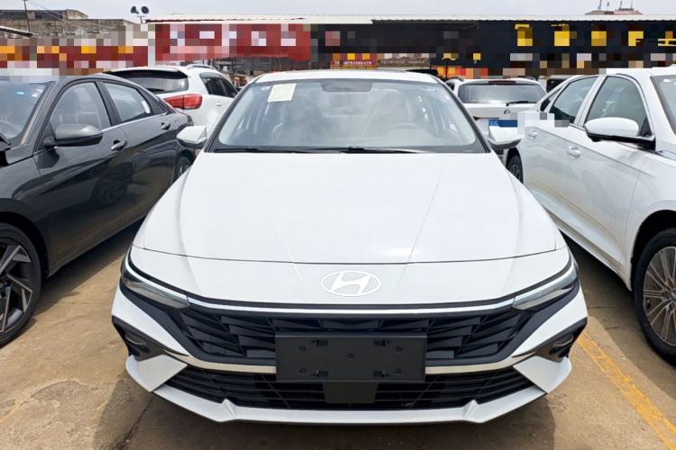 Used Hyundai Elantra 2023 1.5L CVT GLX Elite Edition Front