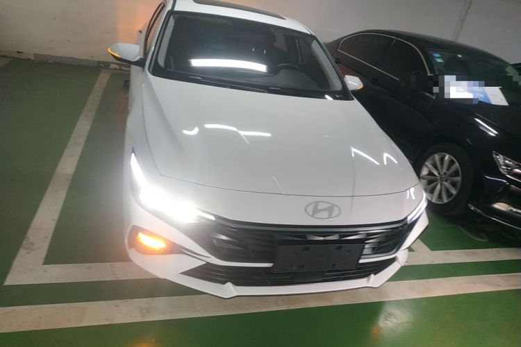 Used Hyundai Elantra 2023 1.5L CVT GLX Elite Edition Front