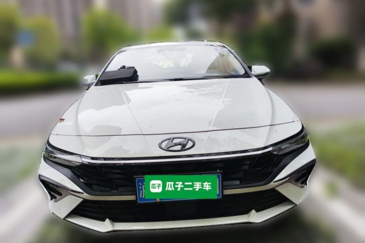 Used Hyundai Elantra 2023 1.5L CVT LUX Prestige Edition Front