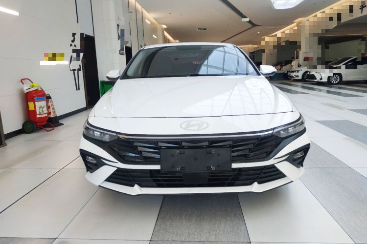 Used Hyundai Elantra 2023 1.5L CVT GLX Elite Edition Front
