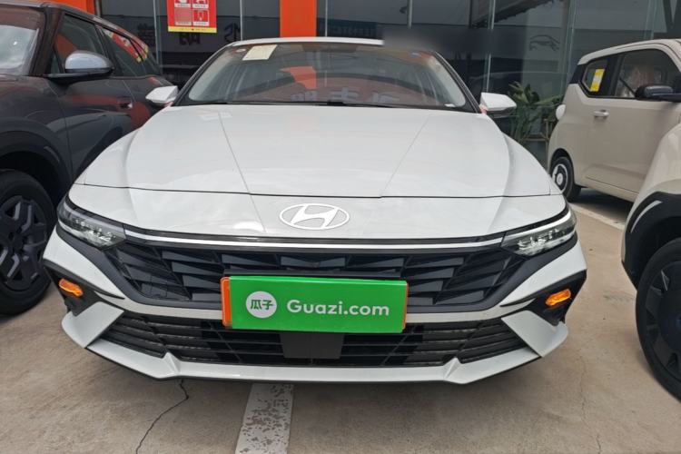 Used Hyundai Elantra 2023 1.5L CVT GLX Elite Edition Front