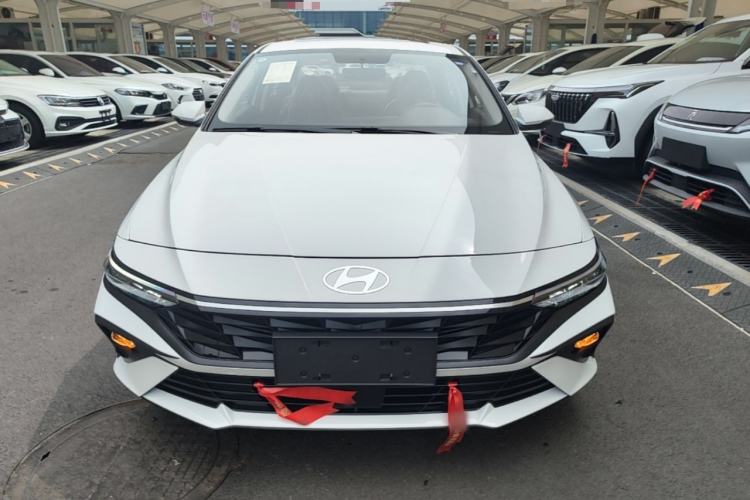 Used Hyundai Elantra 2023 1.5L CVT GLX Elite Edition Front