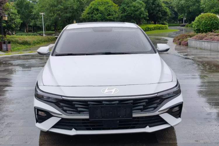 Used Hyundai Elantra 2023 1.5L CVT GLX Elite Edition Front
