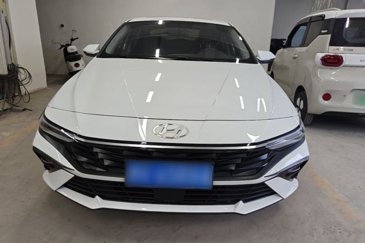 Used Hyundai Elantra 2023 1.5L CVT GLX Elite Edition Front