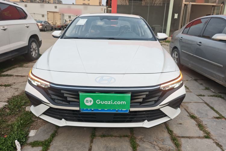 Used Hyundai Elantra 2023 1.5L CVT LUX Prestige Edition Front