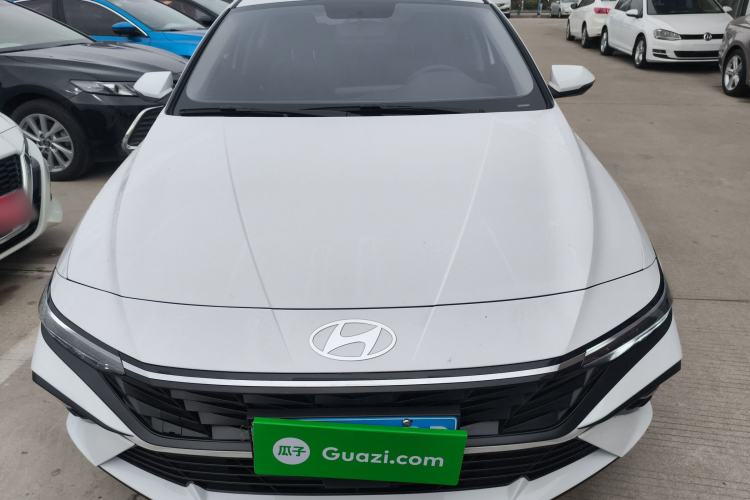 Used Hyundai Elantra 2023 1.5L CVT GLX Elite Edition Front